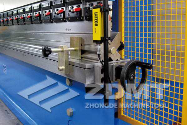 手動工作臺補(bǔ)償.jpg 手動工作臺補(bǔ)償.jpg