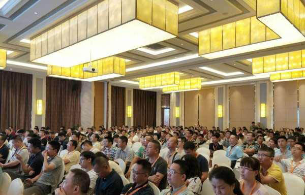 享技術盛典，拓品牌文化-----2018年廣東省公路養護技術研討會